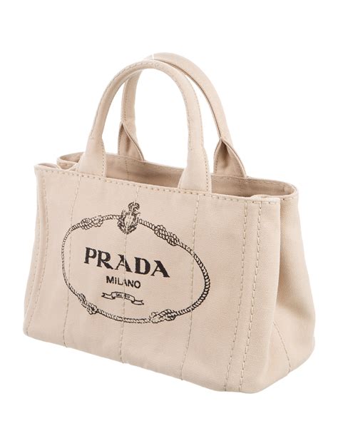 prada handbags logo.